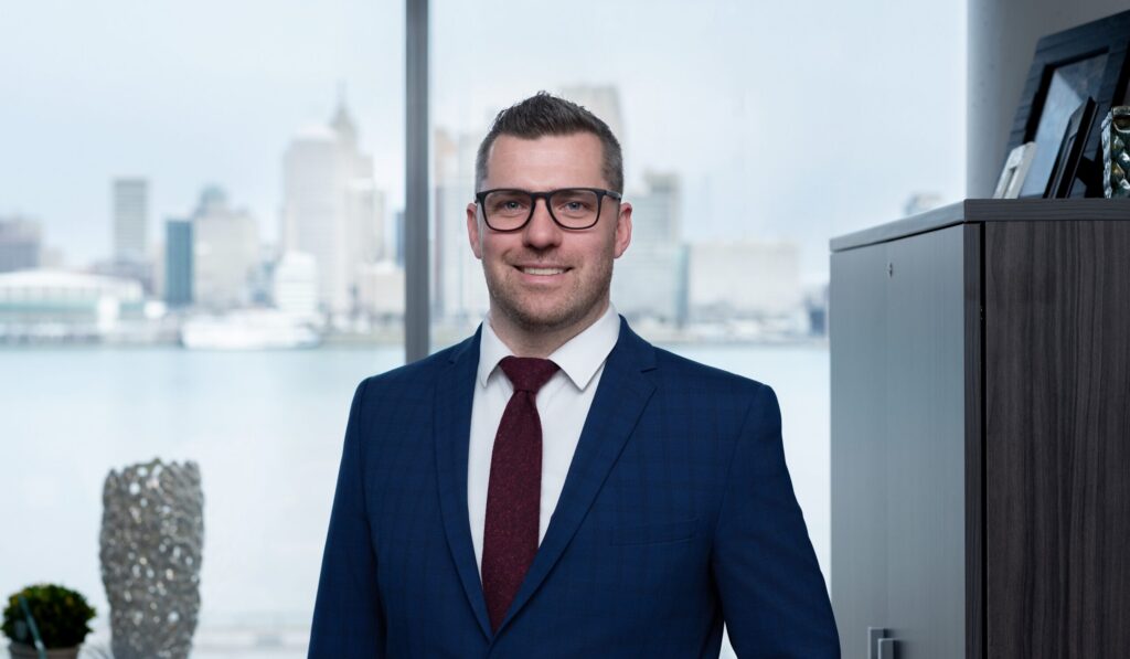 Windsor-Essex employment lawyer Brandon Beck, advising Ontario employers on termination clauses in employment agreements